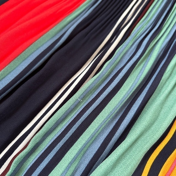 Caroline Belle Striped Pleated Dress - Picture 13 of 13